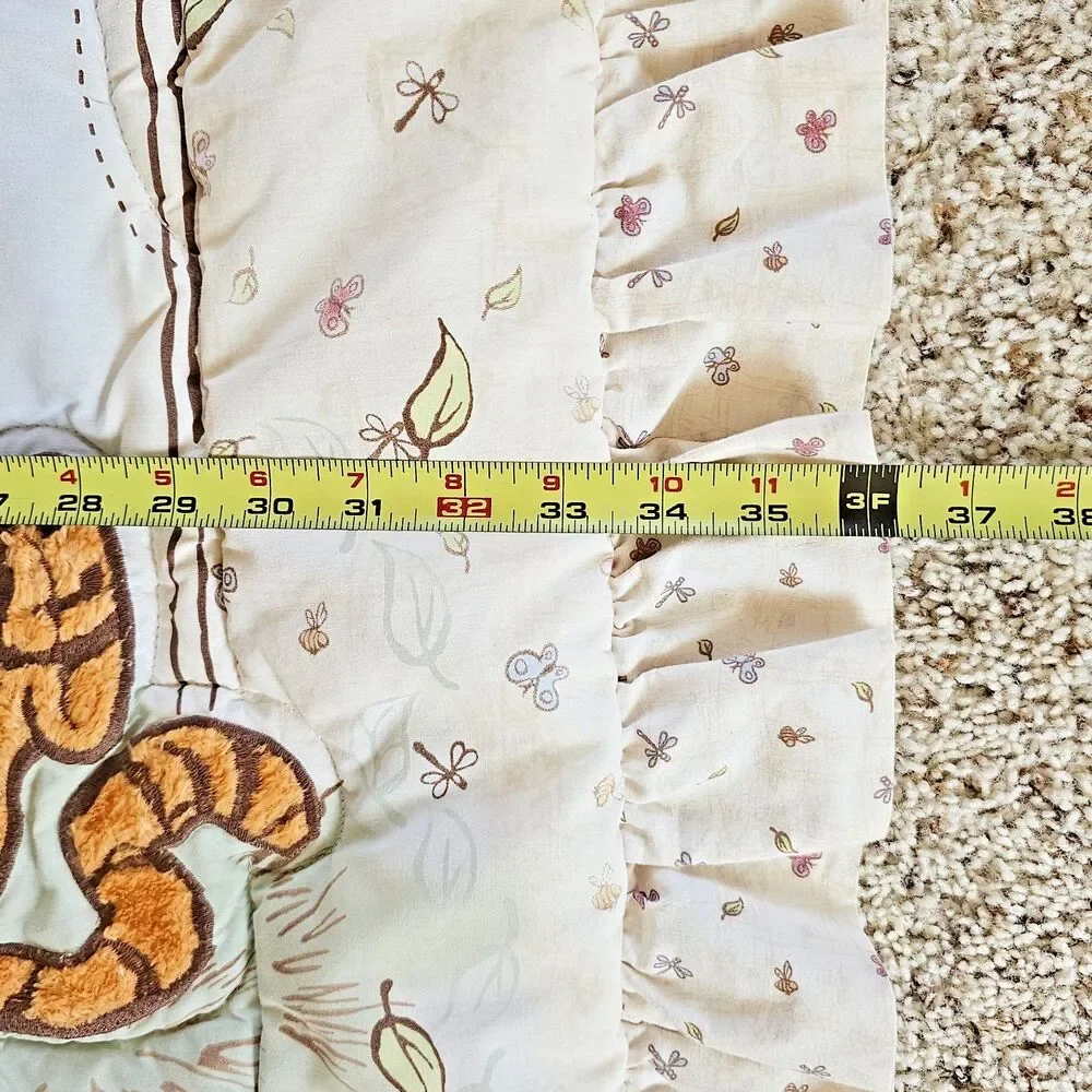 Disney Classic Pooh Crib Comforter Baby Blanket Nursery Wall Decor Piglet Tigger